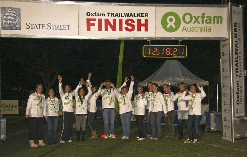 GB-_122-Finish Area - Volunteers.jpg